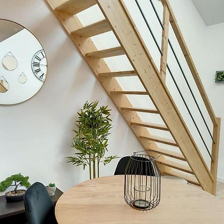 Sublime Appart Renove Duplex Centre Ville 4Pers Wifi Saint-Quentin  Exterior foto